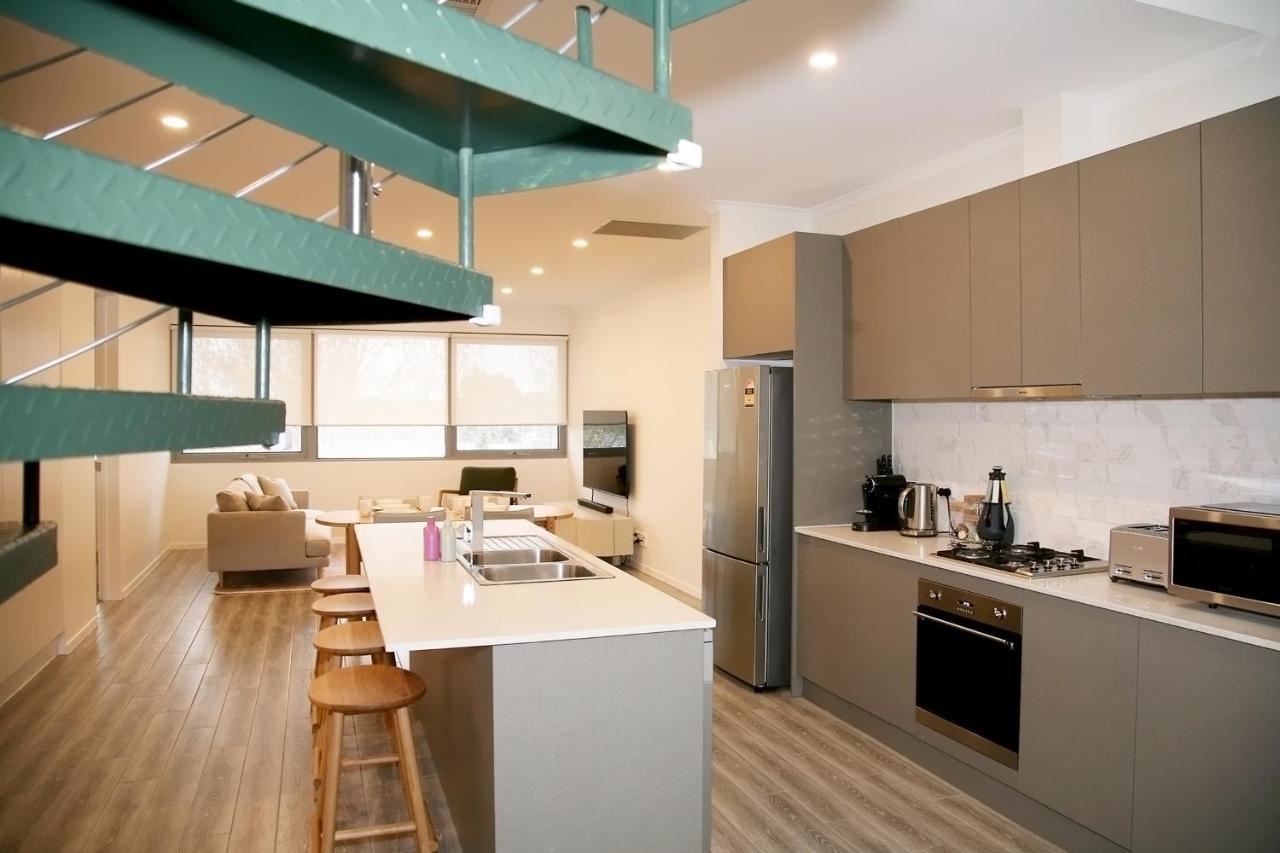 Hilton Executive Apartments Adelaide Bagian luar foto