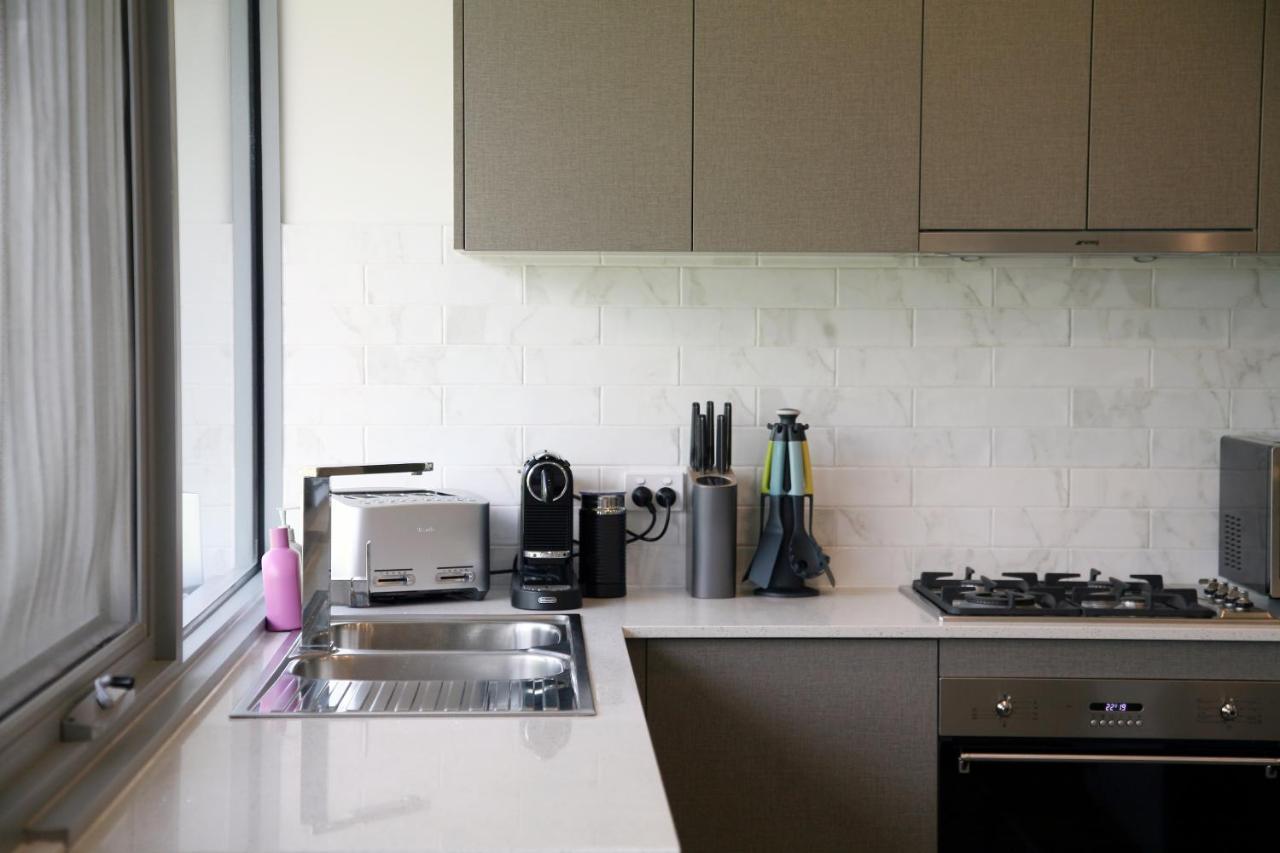 Hilton Executive Apartments Adelaide Bagian luar foto